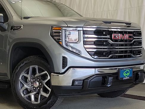 Certified 2024 GMC Sierra 1500 SLT w/ SLT Premium Package AWD/4WD image 5