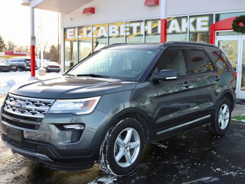 Used 2018 Ford Explorer XLT w/ Equipment Group 201A image 1