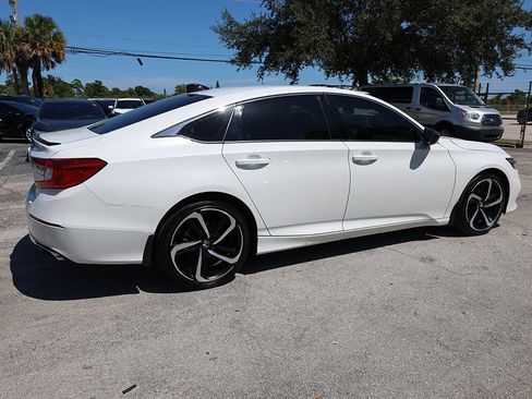 Used 2021 Honda Accord Sport image 7