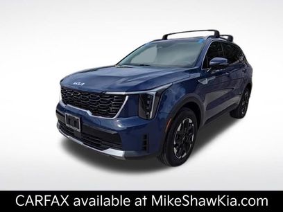 Certified 2024 Kia Sorento S w/ Panoramic Sunroof Package