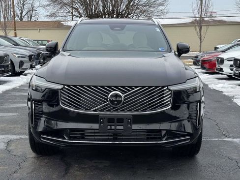 New 2026 Volvo XC90 T8 Plus w/ Protection Package Premier image 24