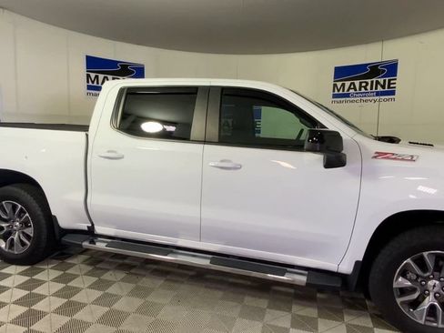 Used 2021 Chevrolet Silverado 1500 RST AWD/4WD image 3