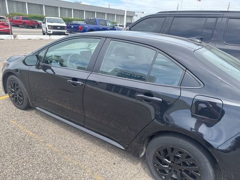 Used 2024 Toyota Corolla LE FWD image 16