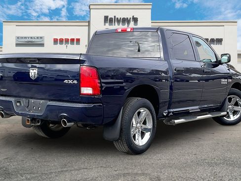 Used 2015 RAM 1500 Express image 2