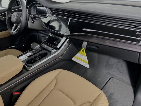 New 2025 Audi Q7 3.0T Premium Plus image 30