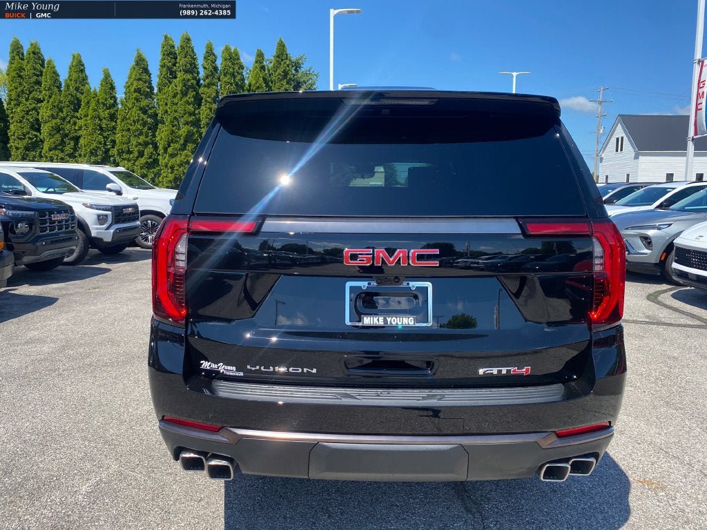 New 2026 GMC Yukon AT4 Ultimate w/ LPO, Floor Liner Package AWD/4WD image 4