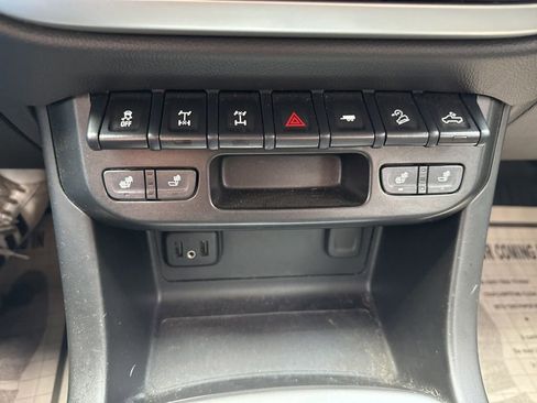 Used 2021 Chevrolet Colorado ZR2 image 54