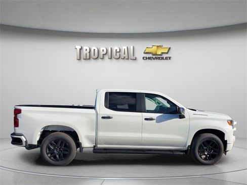 New 2026 Chevrolet Silverado 1500 Custom image 6