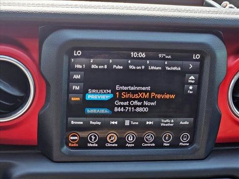 Used 2018 Jeep Wrangler Unlimited Rubicon w/ Dual Top Group AWD/4WD image 11
