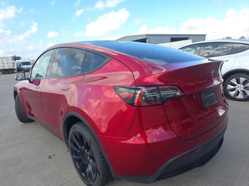 Used 2024 Tesla Model Y Long Range image 6
