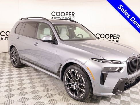 New 2026 BMW X7 xDrive40i w/ M Sport Package AWD/4WD image 1