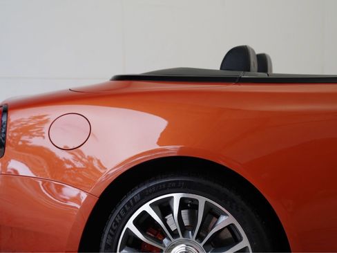 Used 2020 Rolls-Royce Dawn image 90