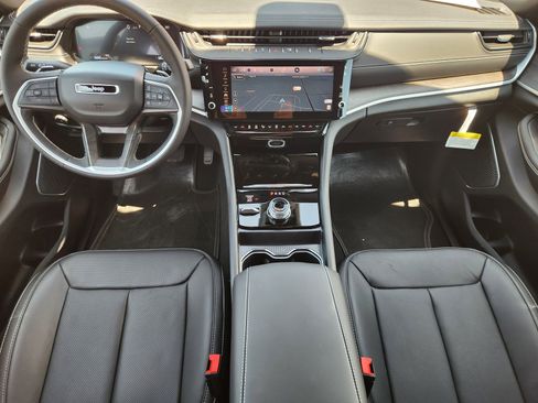 New 2026 Jeep Grand Cherokee L Limited AWD/4WD image 21