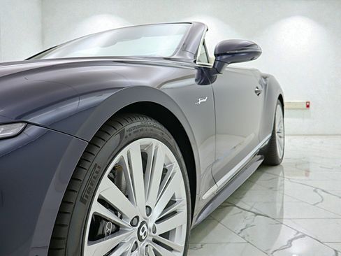 New 2026 Bentley Continental GT Speed image 17