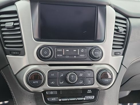 Used 2018 GMC Yukon SLE w/ HD Trailering Package image 22