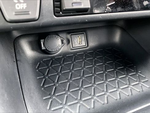 Certified 2023 Toyota RAV4 XLE image 33