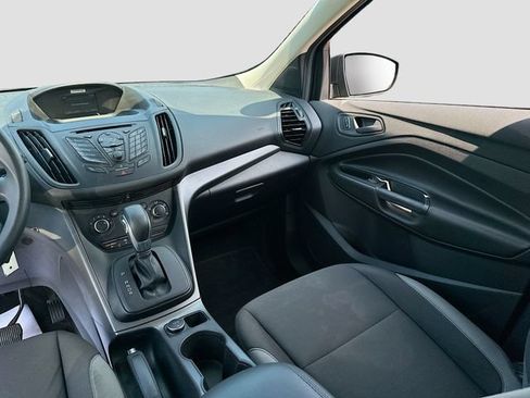 Used 2016 Ford Escape S FWD image 22