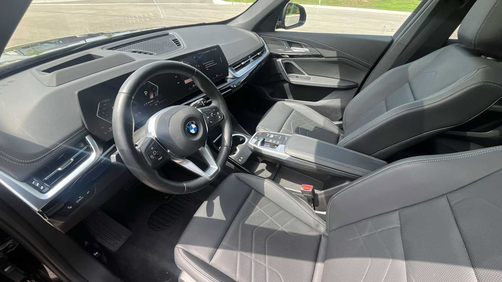Used 2026 BMW X1 xDrive28i AWD/4WD image 14