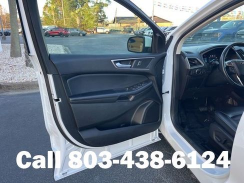 Used 2023 Ford Edge SEL AWD/4WD image 4