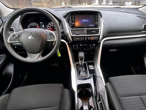 Used 2018 Mitsubishi Eclipse Cross ES image 15