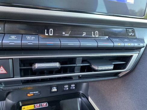 Used 2025 Toyota Camry LE FWD image 11