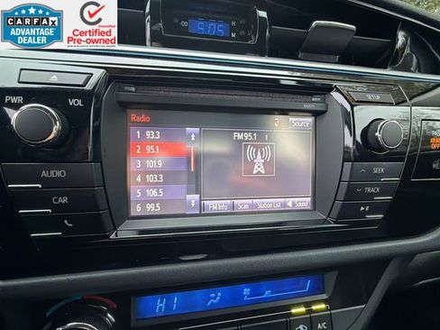 Used 2016 Toyota Corolla S image 29