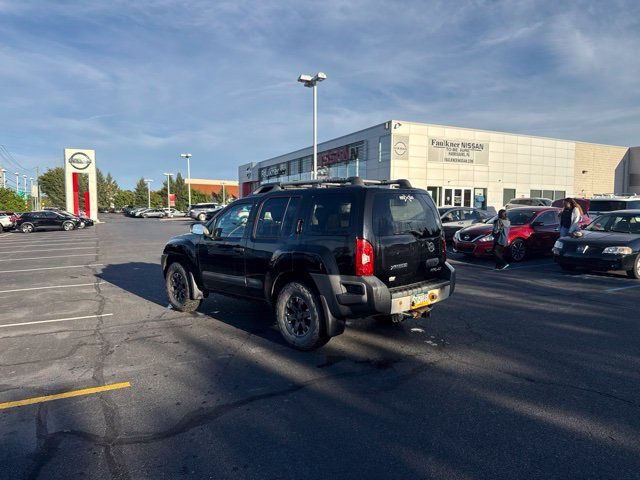 Used 2015 Nissan Xterra PRO-4X w/ Pro-4x Leather Package AWD/4WD image 5