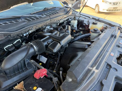 Used 2017 Ford F250 XL w/ Power Equipment Group image 33