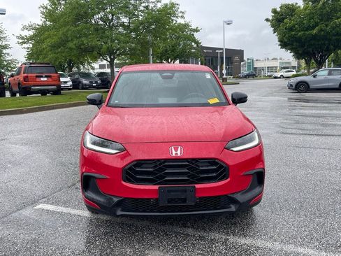 Used 2023 Honda HR-V Sport image 2