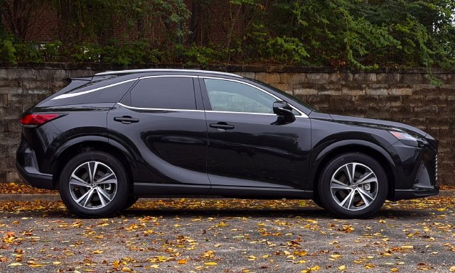 Certified 2025 Lexus RX 350 Premium AWD/4WD image 4