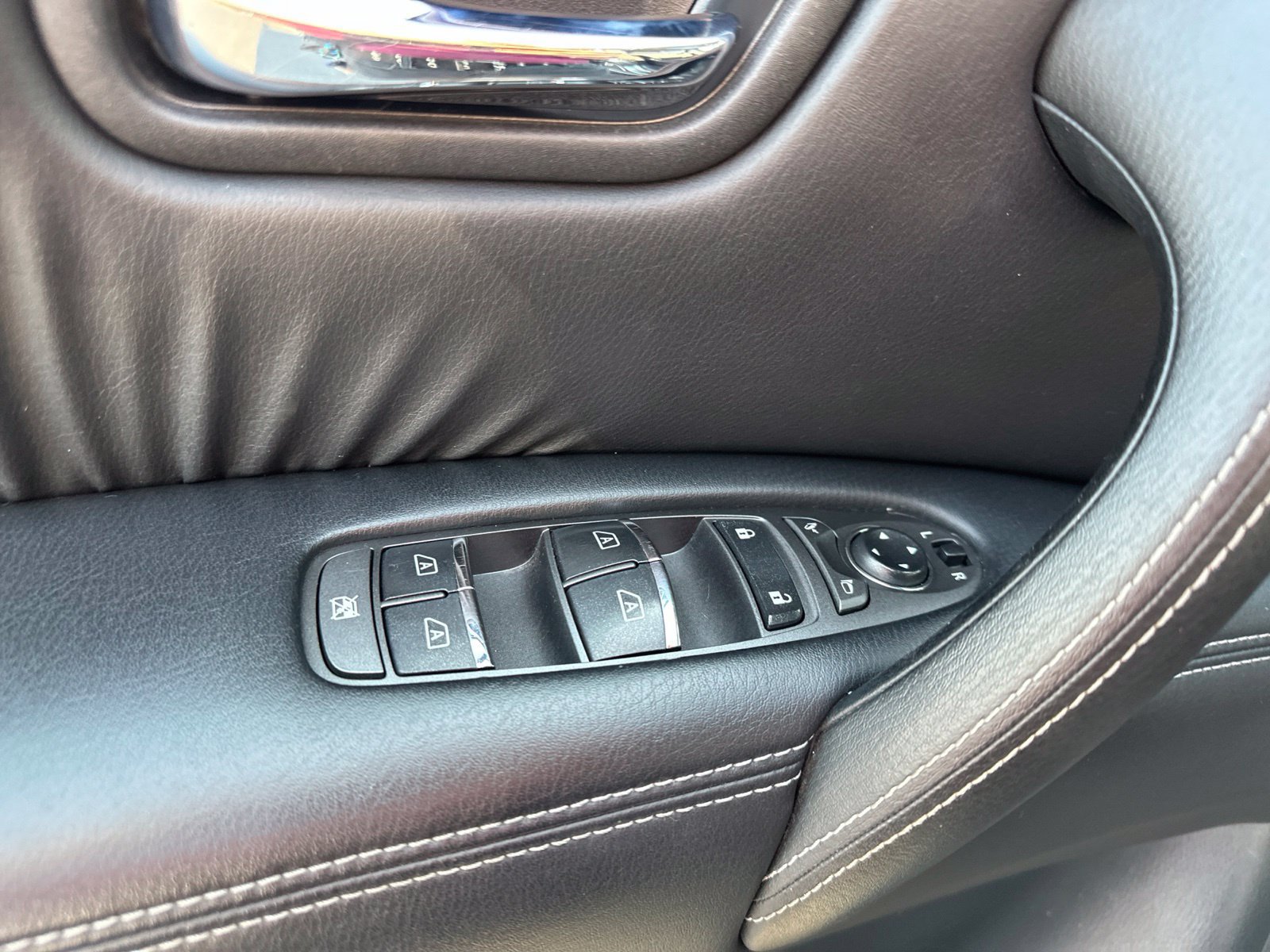 Used 2019 Nissan Armada SL w/ Premium Package AWD/4WD image 20