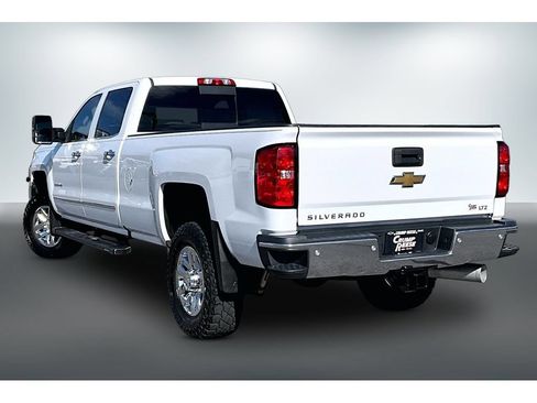 Used 2019 Chevrolet Silverado 3500 LTZ w/ Duramax Plus Package AWD/4WD image 4