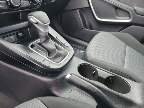 Used 2025 Kia Soul LX w/ LX Technology Package image 29