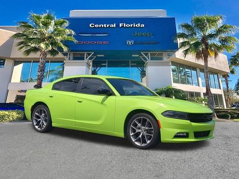 Used 2023 Dodge Charger SXT w/ Plus Group RWD image 2