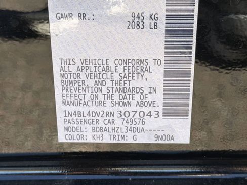 Used 2024 Nissan Altima 2.5 SV image 34