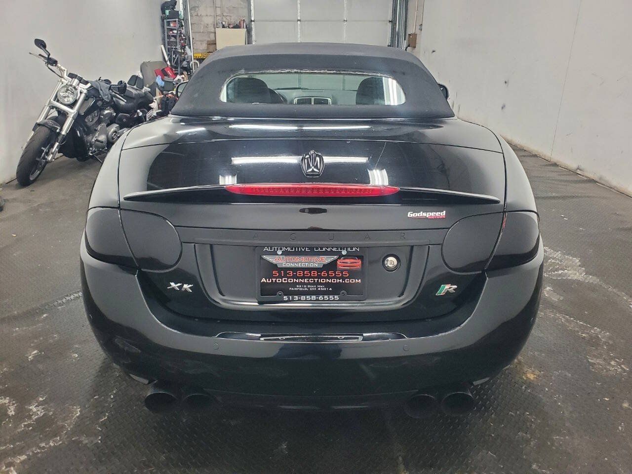 Used 2010 Jaguar XKR R RWD image 6
