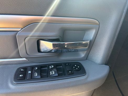 Used 2017 RAM 1500 Lone Star image 11