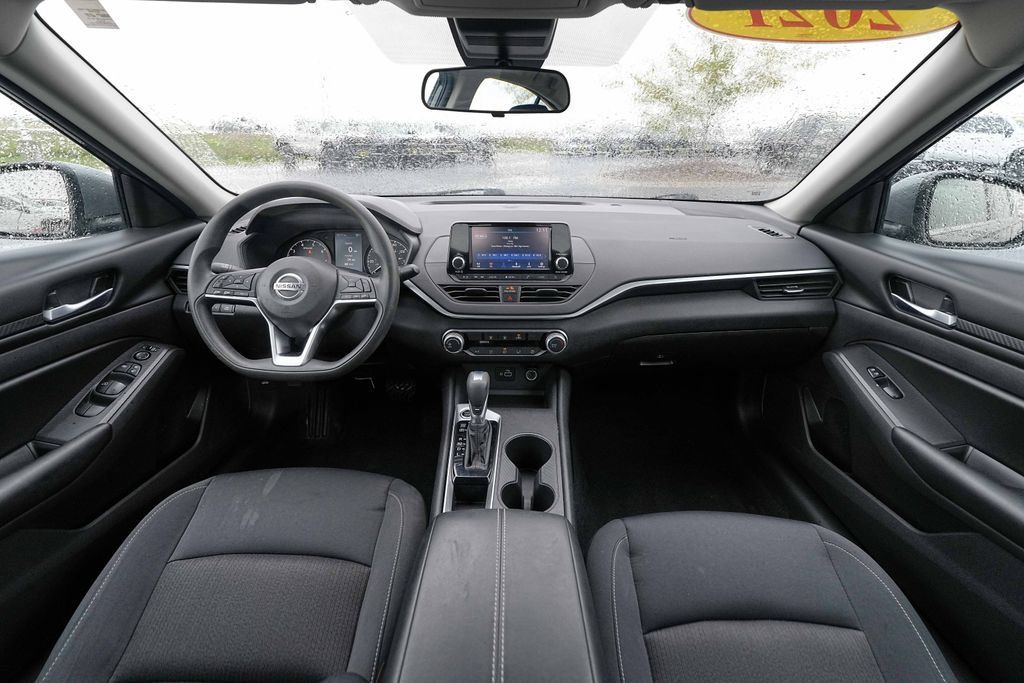 Used 2021 Nissan Altima 2.5 S FWD image 25