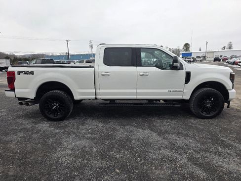 Used 2021 Ford F350 Lariat image 12