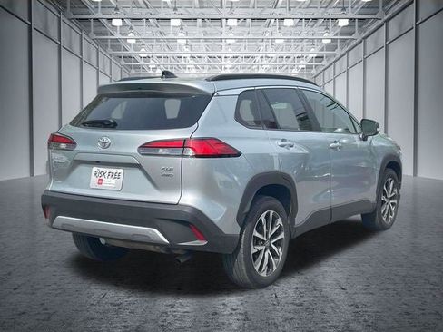 Certified 2025 Toyota Corolla Cross XLE AWD/4WD image 8