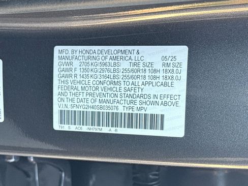 Used 2025 Honda Pilot EX-L image 30