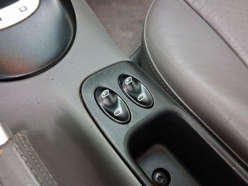 Used 2002 Porsche 911 Carrera image 14