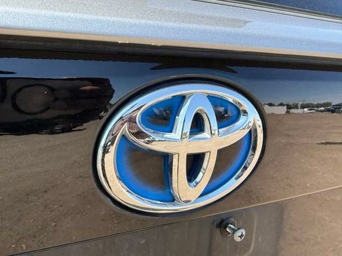 Used 2020 Toyota RAV4 Limited w/ Limited Grade Weather Package AWD/4WD image 15