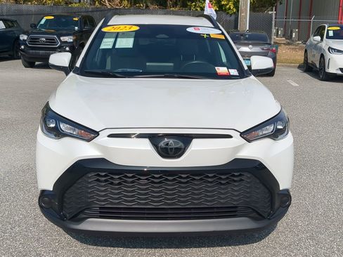 Used 2023 Toyota Corolla Cross SE image 17