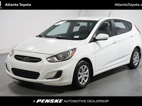 Used 2013 Hyundai Accent GS image 1