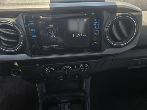 Used 2019 Toyota Tacoma TRD Sport w/ Technology Package RWD image 26