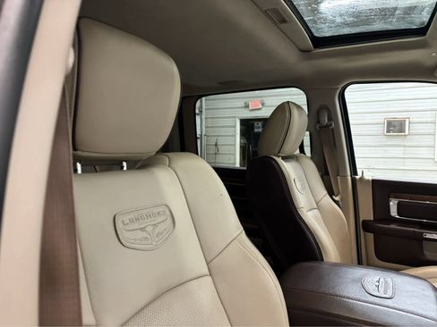 Used 2018 RAM 2500 Longhorn w/ Longhorn Southfork Package AWD/4WD image 27