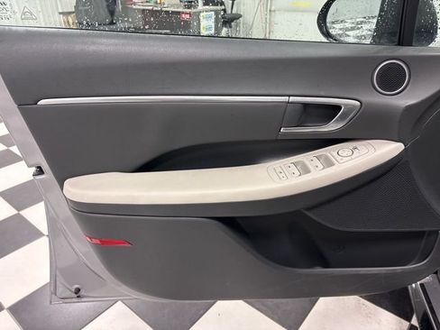 Used 2023 Hyundai Sonata SEL FWD image 10