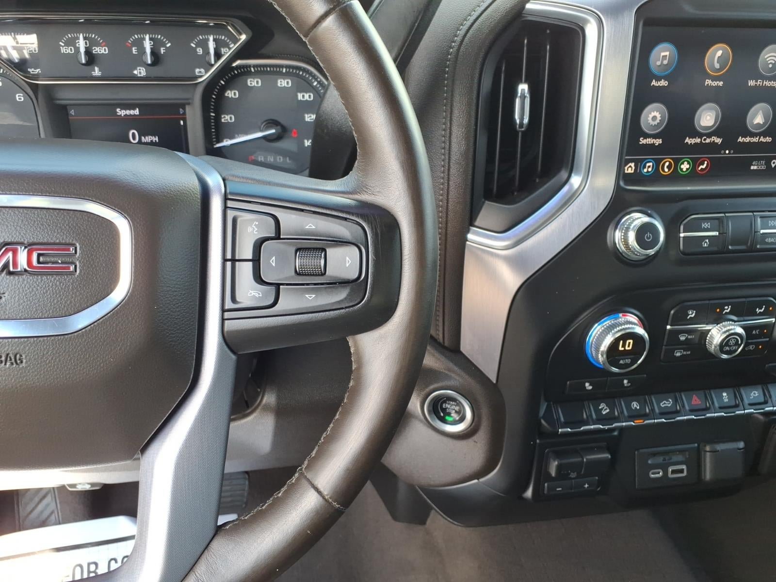 Used 2019 GMC Sierra 1500 SLT w/ X31 Off-Road Package AWD/4WD image 29