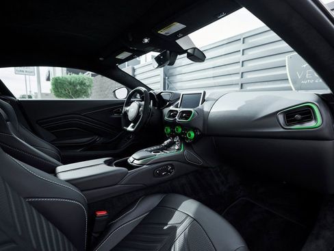 Used 2023 Aston Martin V12 Vantage image 43